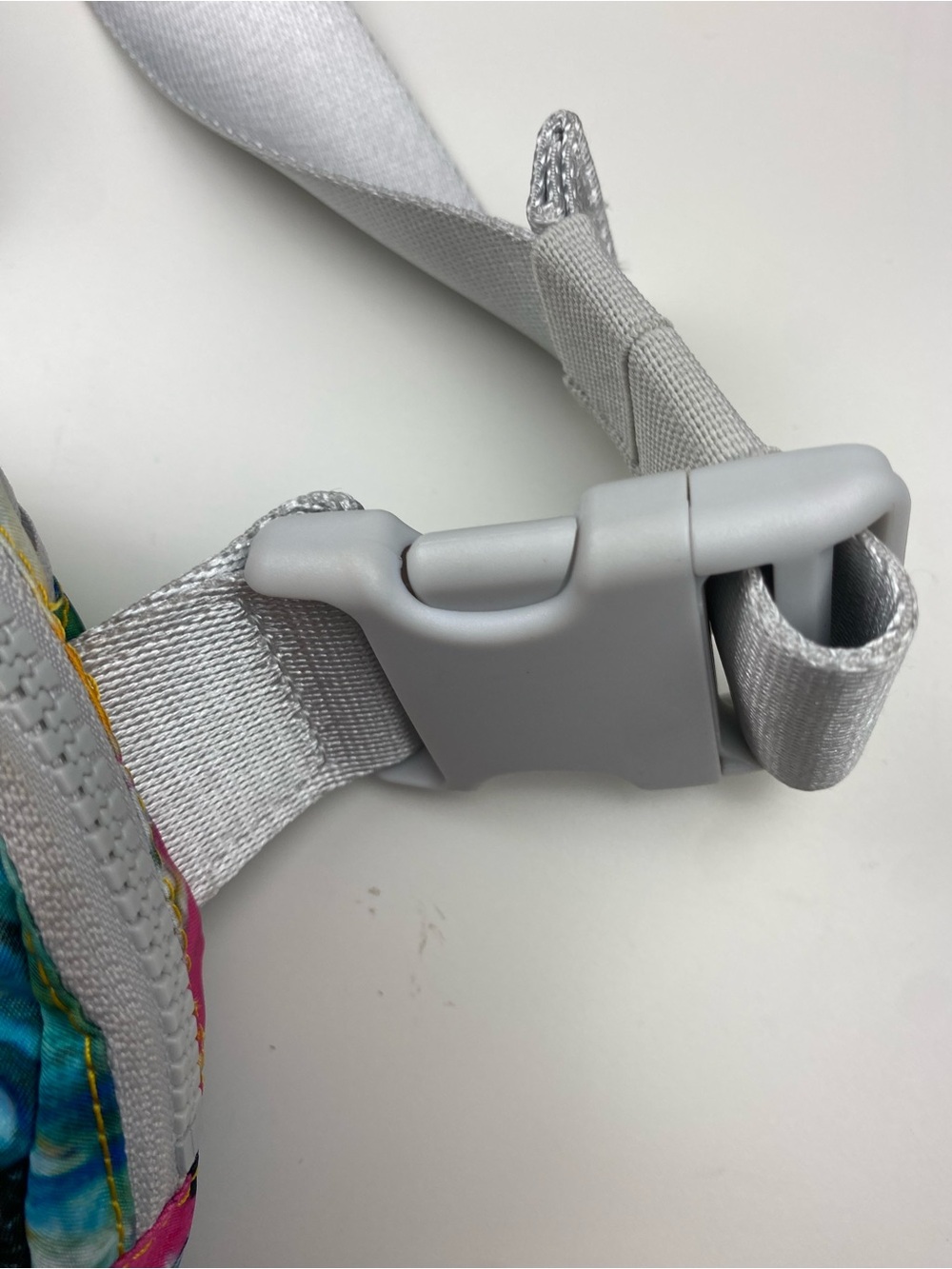 Lululemon Everywhere Belt Bag No Limits White Multicolor Tie Dye - Picture 4 of 9